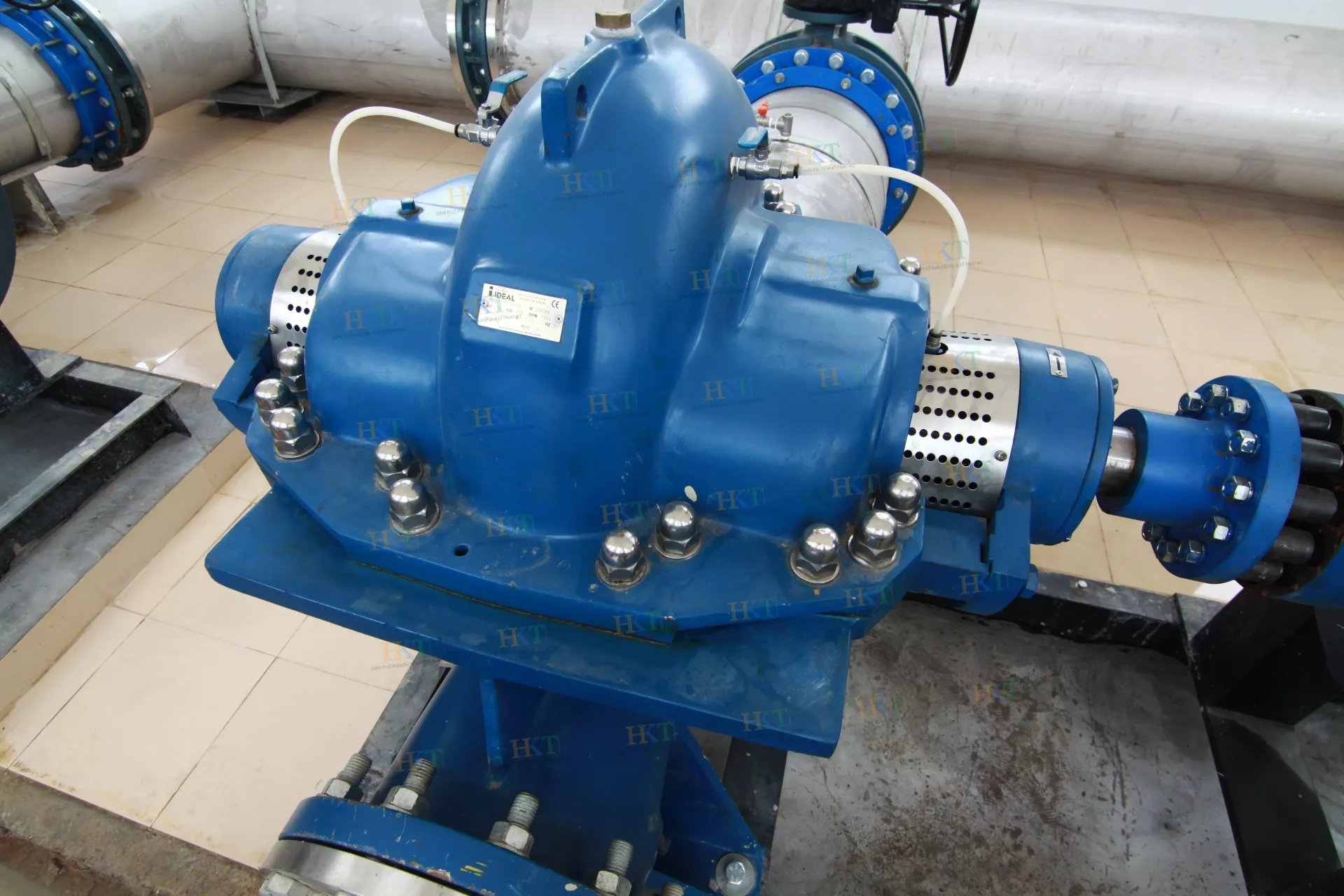 NHÀ MÁY NƯỚC VẬT CÁCH